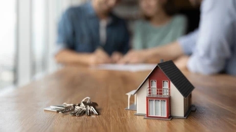 Expert Curated Tips For Investing In A Secound House